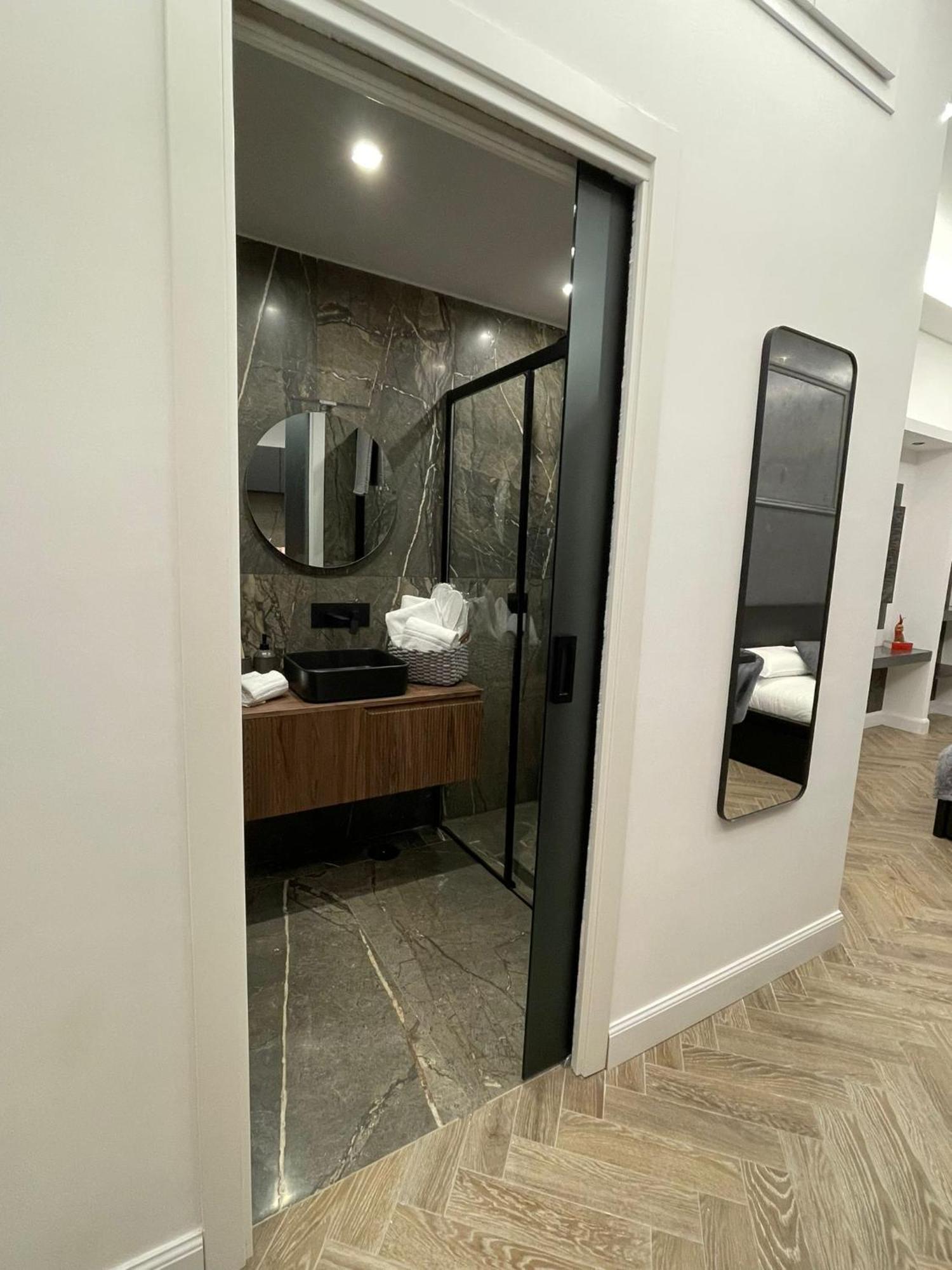 Toledo106 Luxury - Lovely Apartment Naples